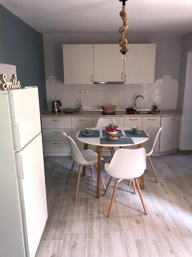 Harmony Apartment Nea Karvali Dış mekan fotoğraf